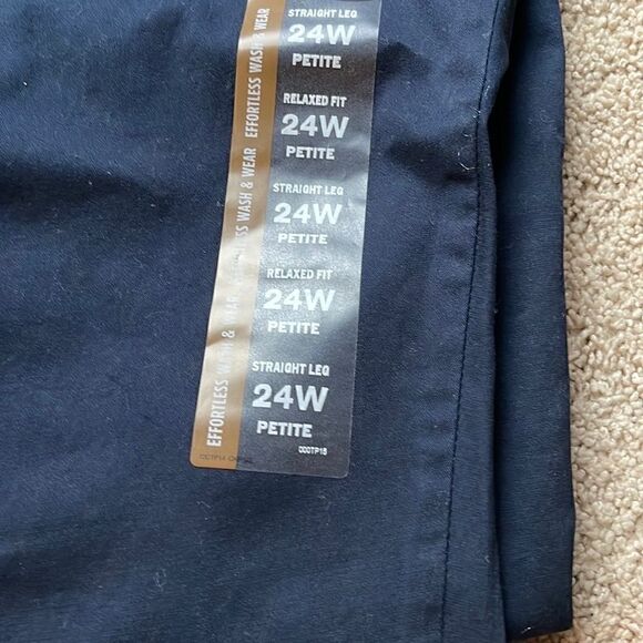 Lee I Plus Size Petite Relaxed Fit Straight Pants - Picture 2 of 6